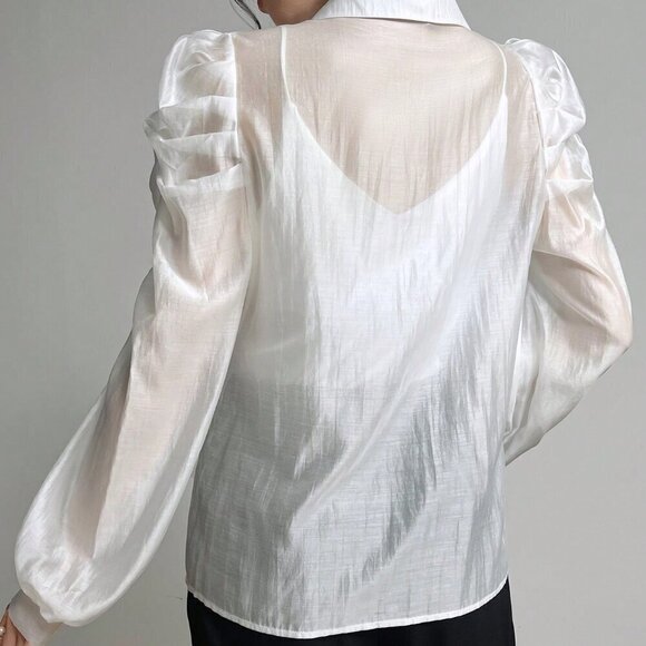 White Elegant Women's 3D Butterfly Decorated Puff Sleeve Blouse - Picture 4 of 8